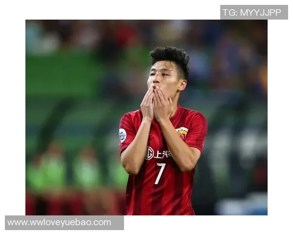 足球突围：如何在逆境中重塑球队信心与战斗精神